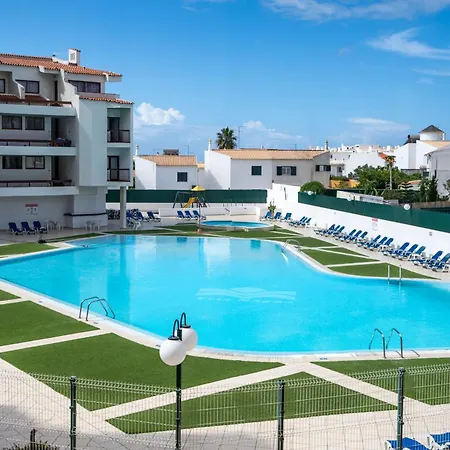 Lejlighed #409 Getaway With Shared Pool